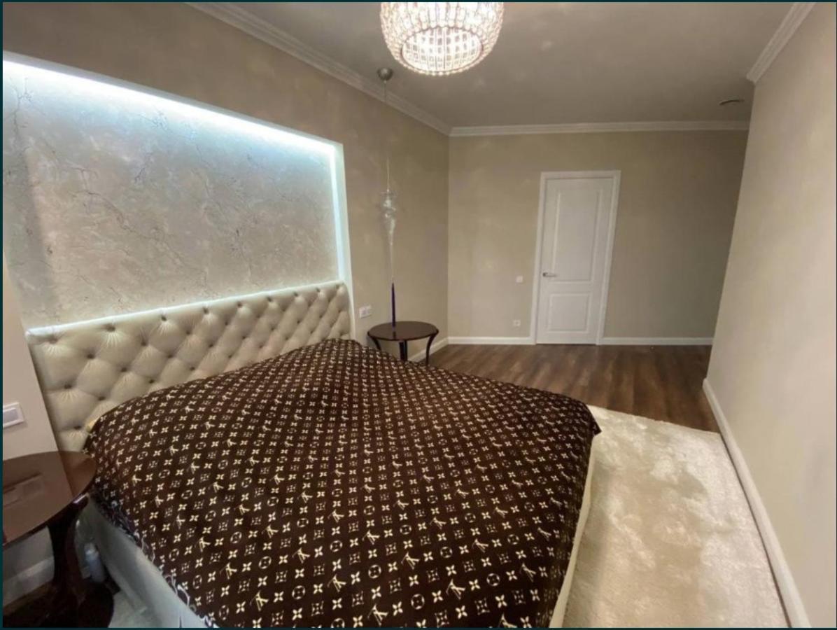Lux 1-Bedroom Panoramic View Most City Center Area Dnjepropetovsk Buitenkant foto
